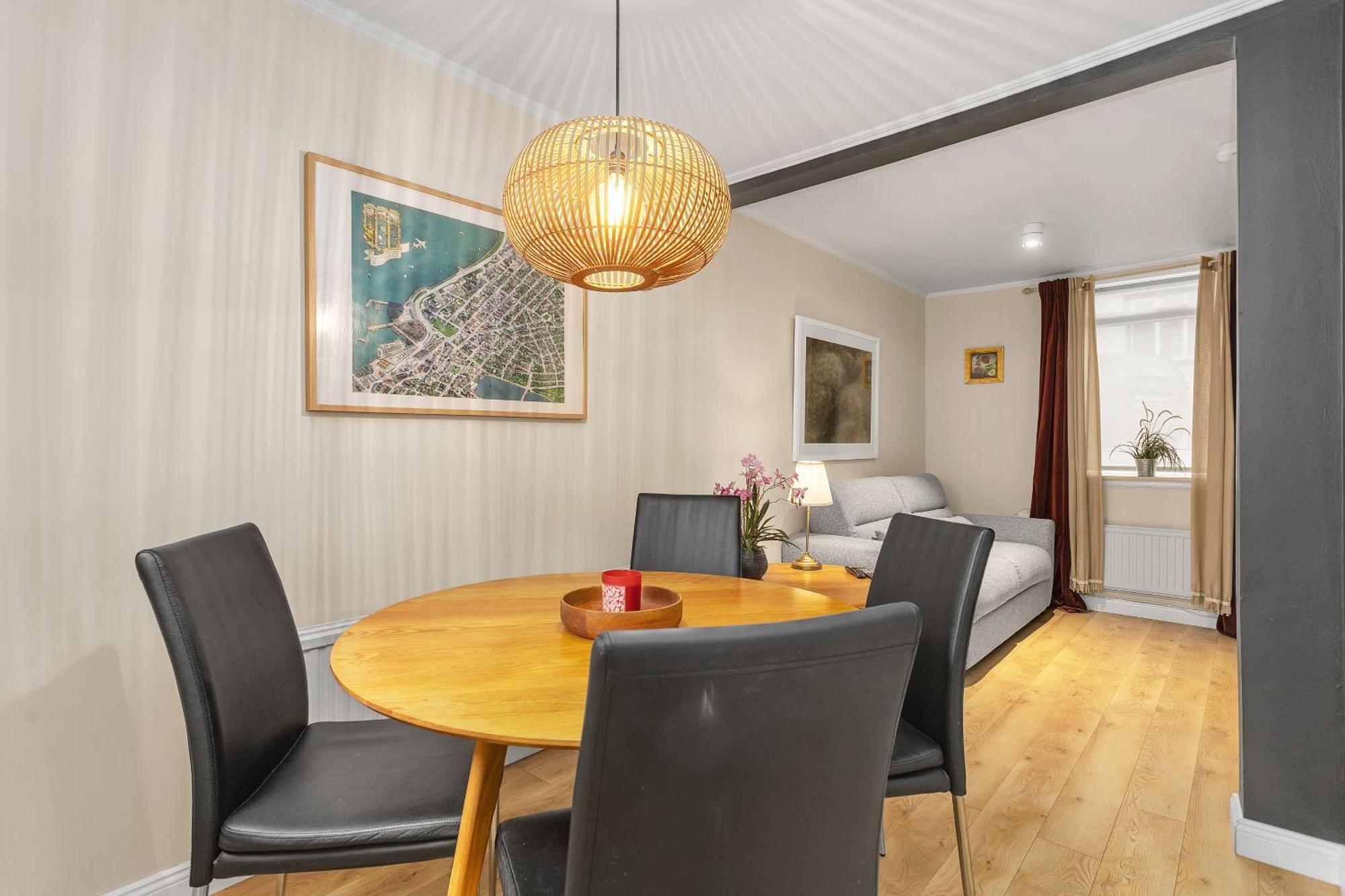 Live As Locals Apartments Reykjavik Bilik gambar